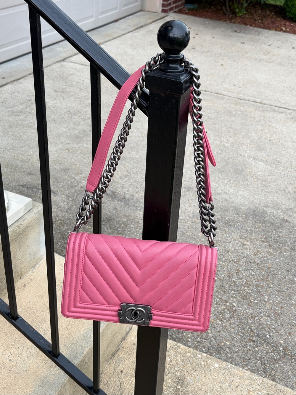 CHANEL PINK CHEVRON QUILTED BOY BAG SILVER HARDWARE